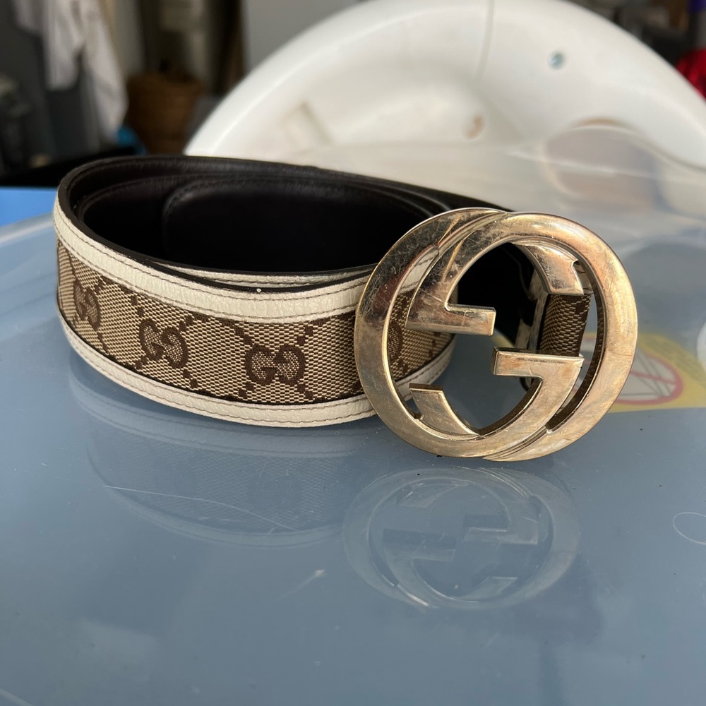 Used GUCCI belt